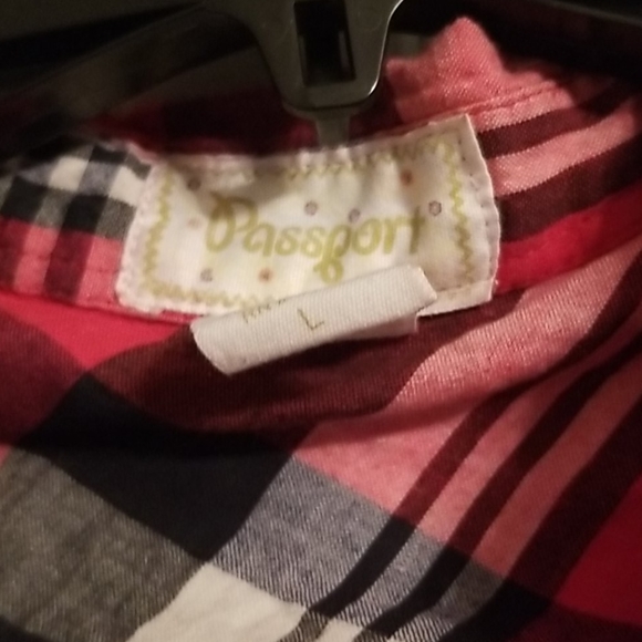 Passport red flannel shirt - Picture 2 of 2